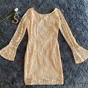 Love Culture dress beige lace bell sleeve size M